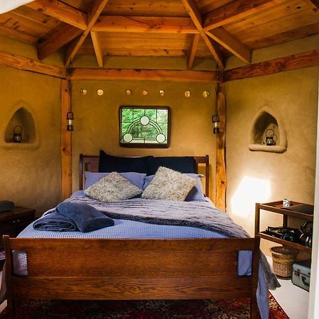 Cob Cottage @ Tara Retreat Мангауай Екстериор снимка